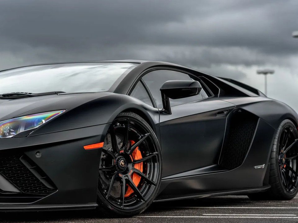 Custom exotic and luxury vehicle upgrades at EVS Motors Houston